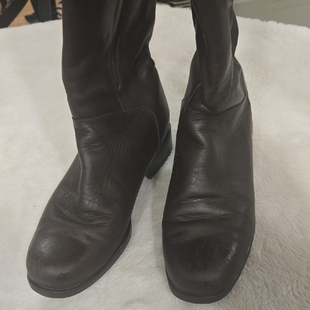 Santana Canada Dark Brown Heeled Boots